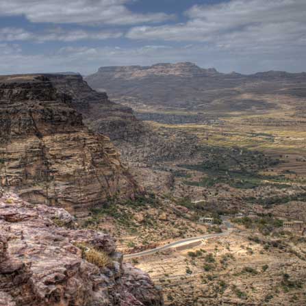 A joint venture project with Dumez GTM of France. Sewage treatment facilities for the city of Sana’a.